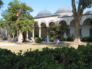 The courtyard at Topkapi Palace, Istanbul